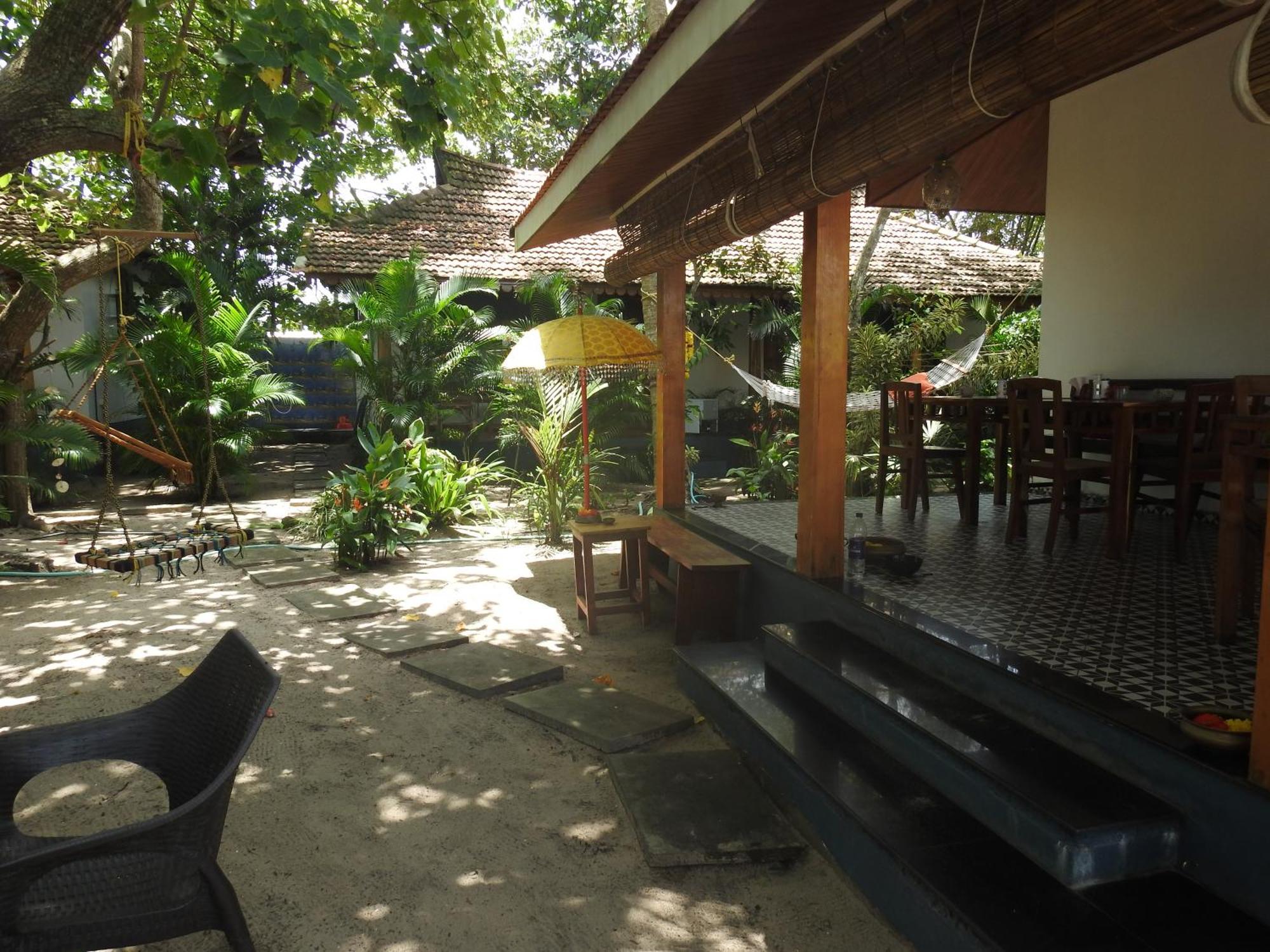 Alleppey Beach Garden Alappuzha Exterior photo