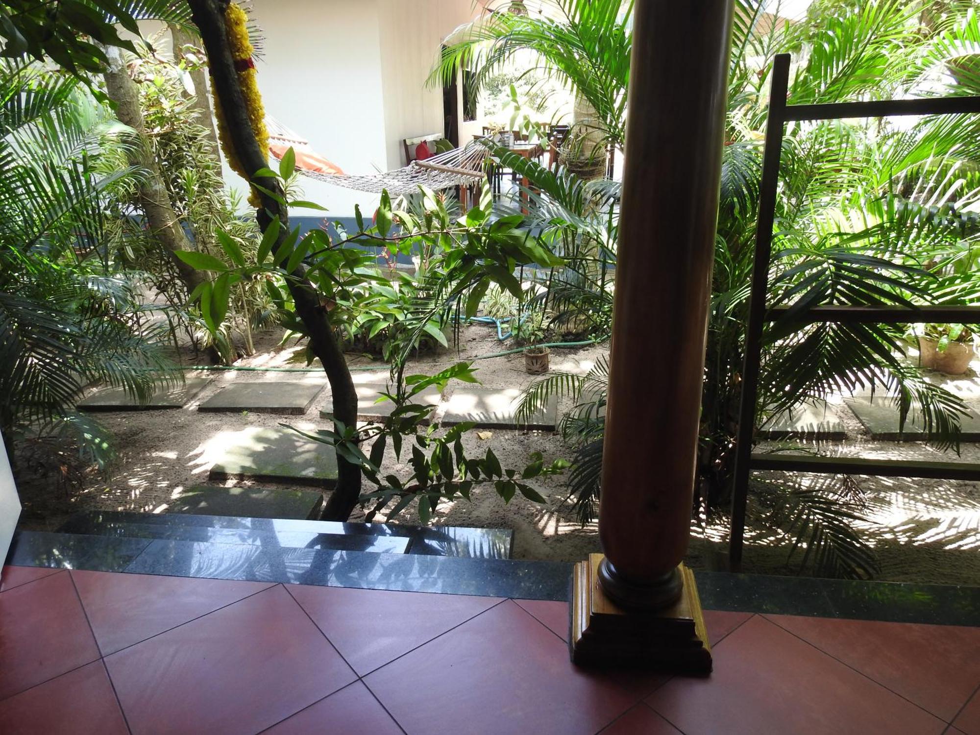 Alleppey Beach Garden Alappuzha Exterior photo