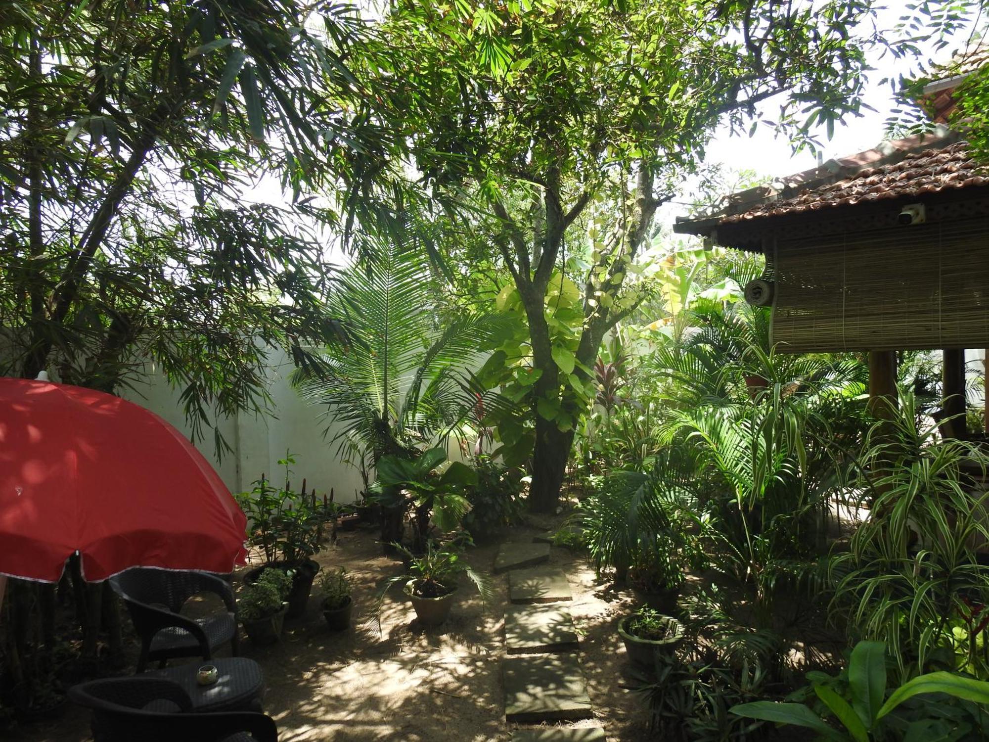 Alleppey Beach Garden Alappuzha Exterior photo