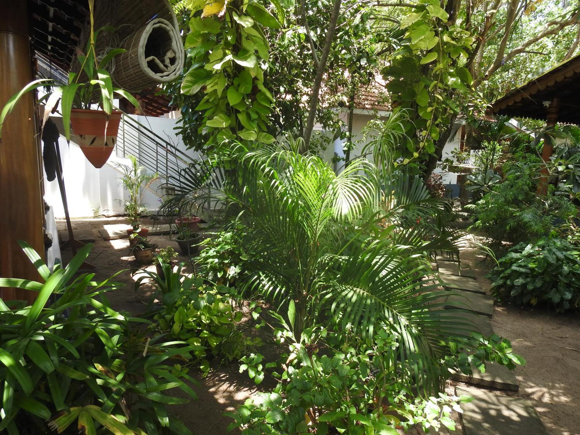 Alleppey Beach Garden Alappuzha Exterior photo